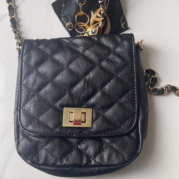 ALDO over the shoulder bag - Picture 2 of 5